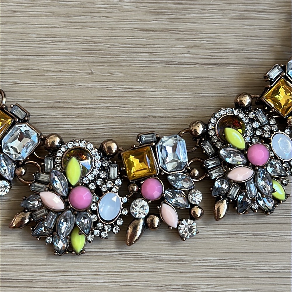 Beautiful Multicolored Statement Necklace - image 2